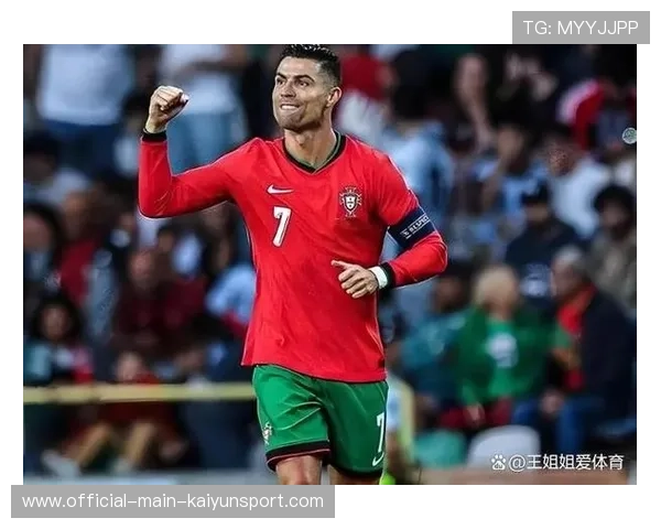 追梦成功!索博16年后在球场上对阵C罗,索博cp是谁